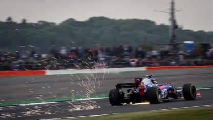F1 | Daniil Kvyat: second accident caused in two consecutive races (video)