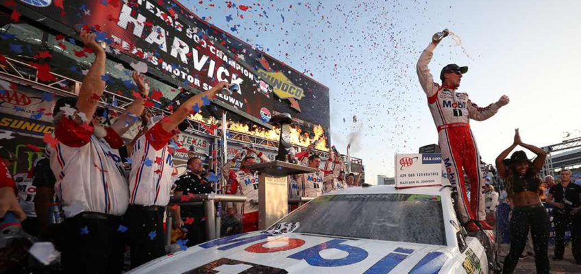 NASCAR | Harvick wins and secures third place at Miami’s grand finale