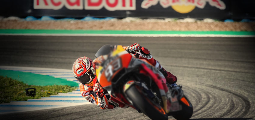 MotoGP Spain | Marquez gives a victory dance while his rivals suffer a three-way crash
