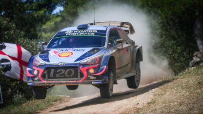 WRC | Neuville beats Ogier by 0.7 seconds in Sardegna consolidating his lead