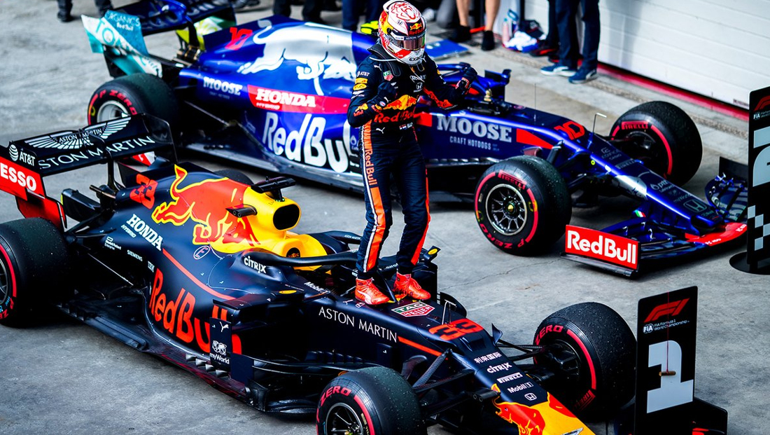 Max Verstappen renews with Red Bull until 2023 - MatraX Lubricants