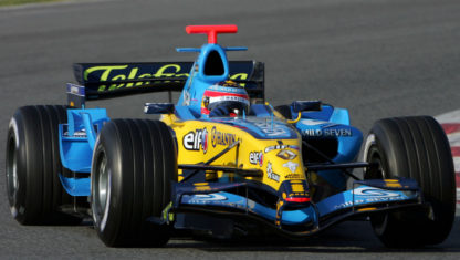 Fernando Alonso returns to Formula 1 with Renault